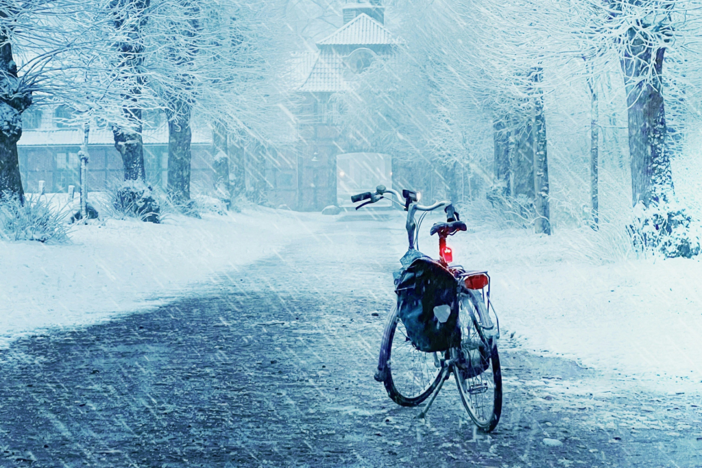 vélo sous la neige
